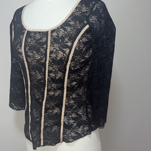 Laura Petites black lace and gold top - Picture 2 of 6